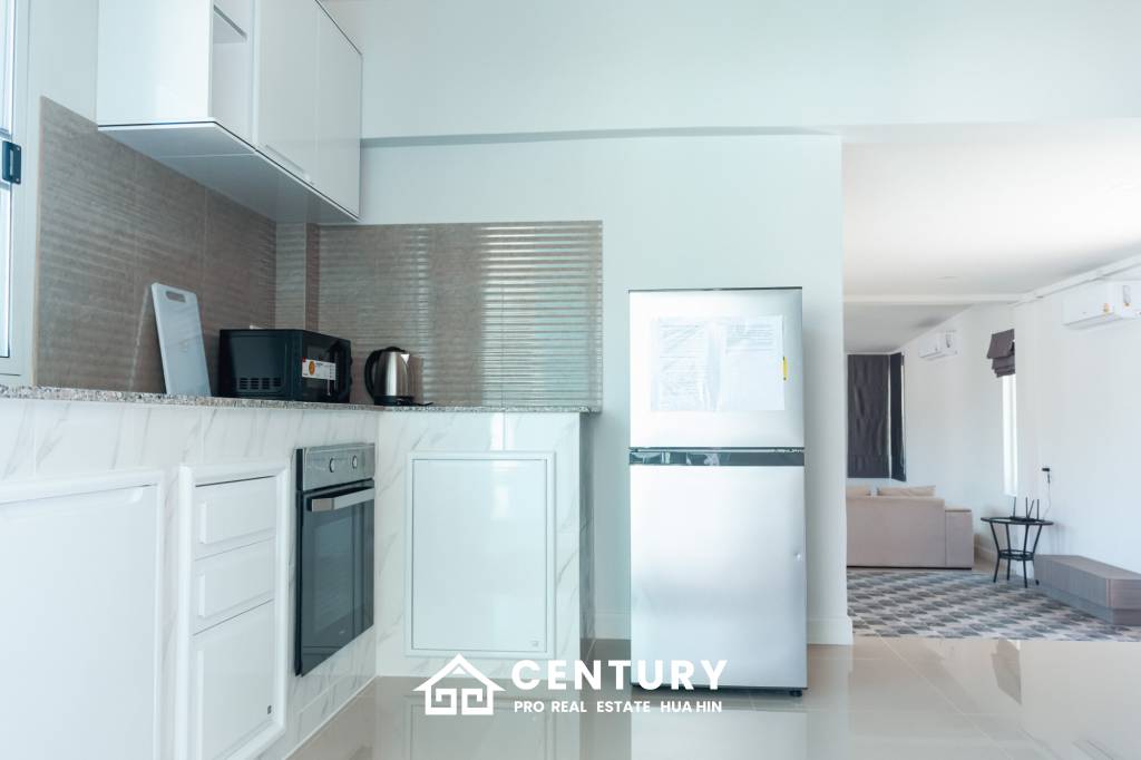 4 Beds 3 Baths 270 SQ.M Pavilion Ville