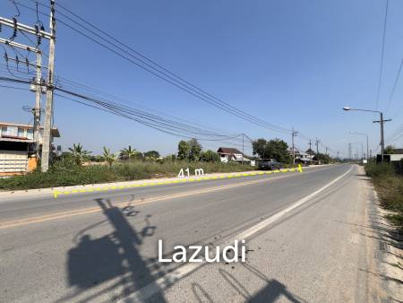 1.5 Rai For Sale For Business or Building a House.