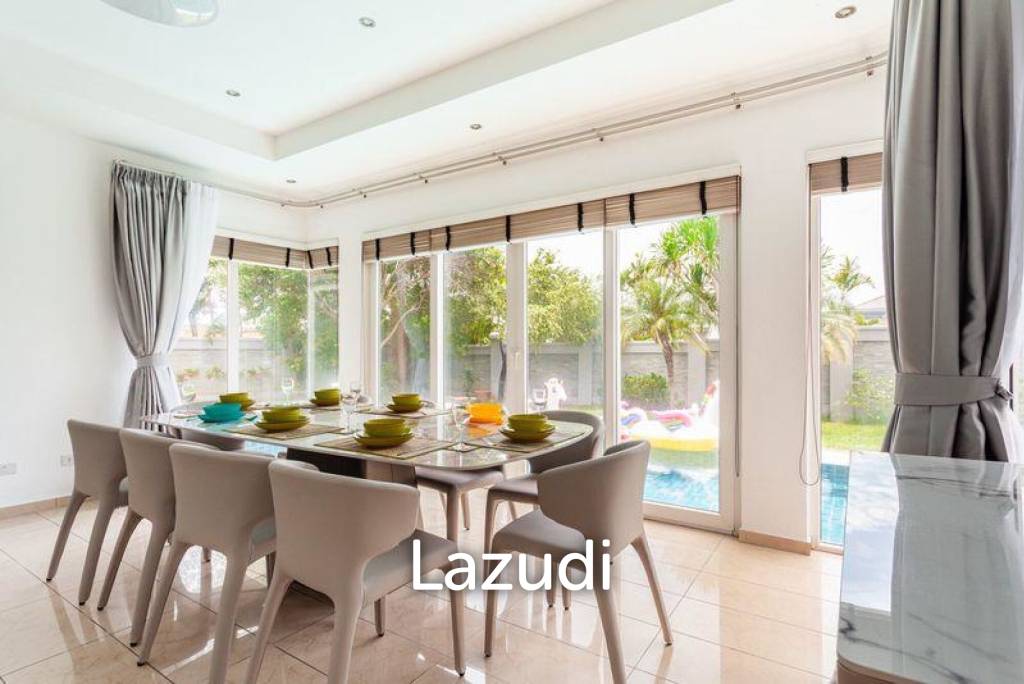4 Beds 4 Baths 400 SQ.M. Siam Royal View Pattaya