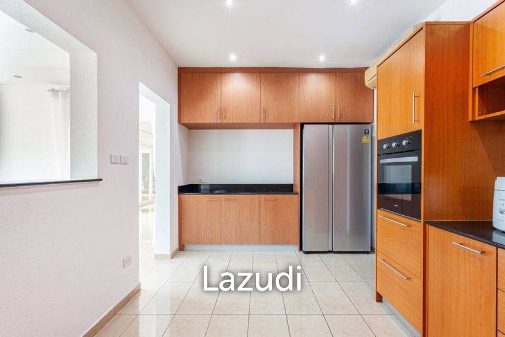 4 Beds 4 Baths 400 SQ.M. Siam Royal View Pattaya