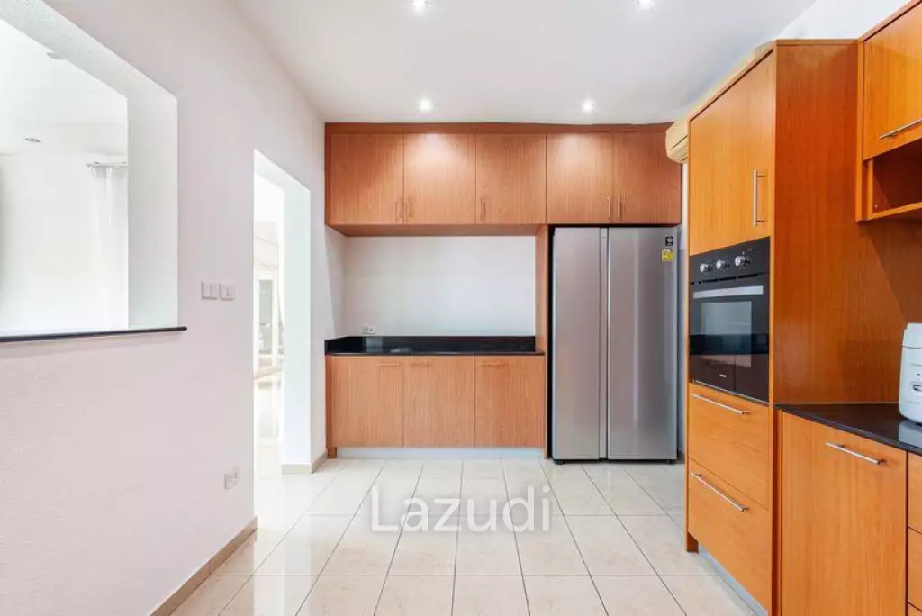 4 Beds 4 Baths 400 SQ.M. Siam Royal View Pattaya