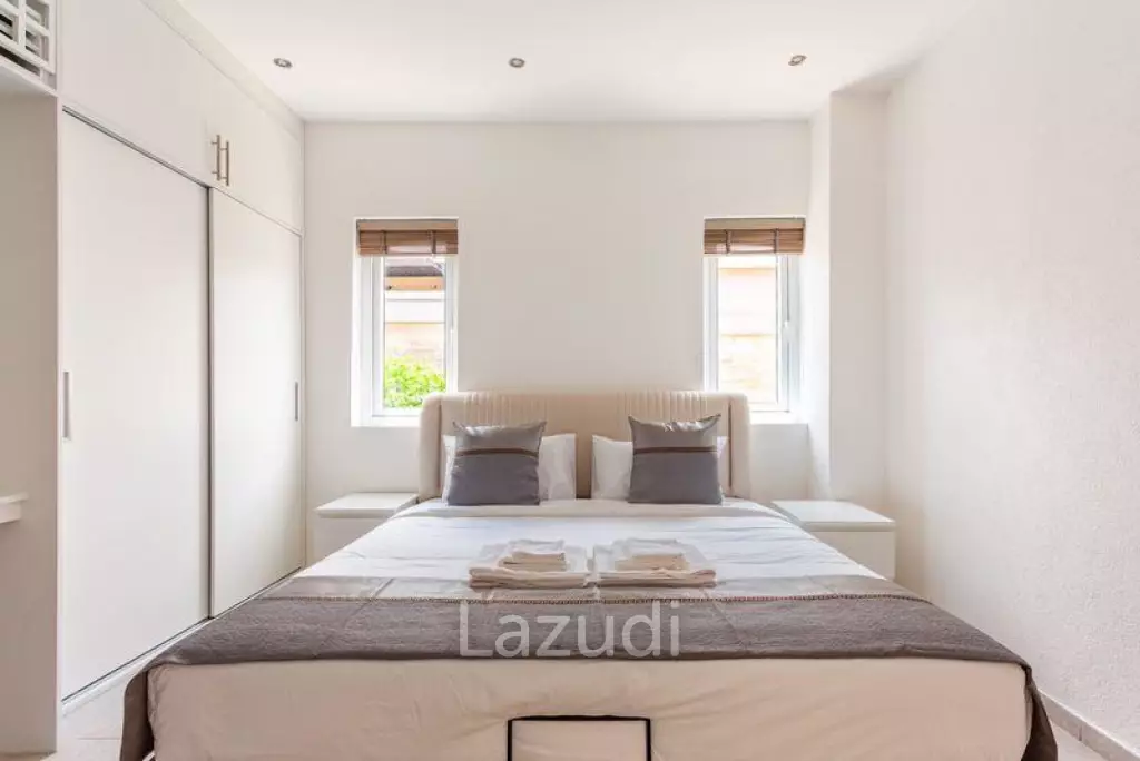 4 Beds 4 Baths 400 SQ.M. Siam Royal View Pattaya