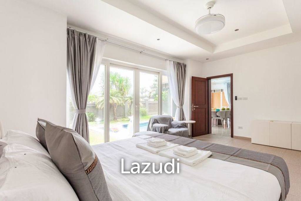 4 Beds 4 Baths 400 SQ.M. Siam Royal View Pattaya