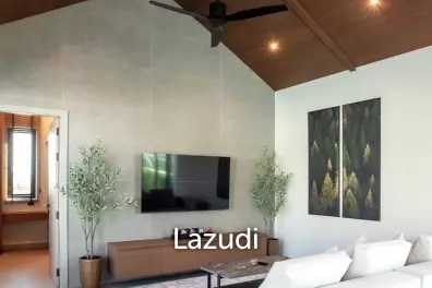 HILLSIDE HAMLET 10 : 3 bed luxury pool villa