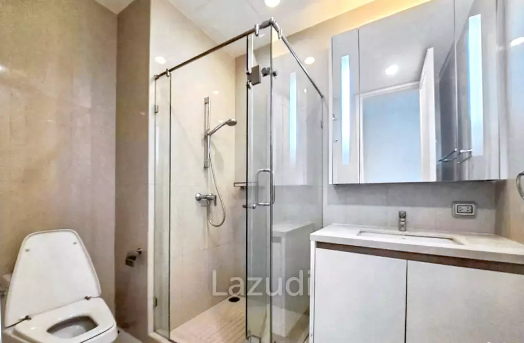 3 Bedrooms 4 Bathrooms 160 SQ.M Q Langsuan