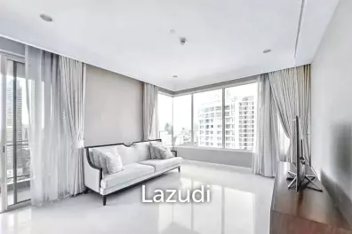 3 Bedrooms 4 Bathrooms 160 SQ.M Q Langsuan