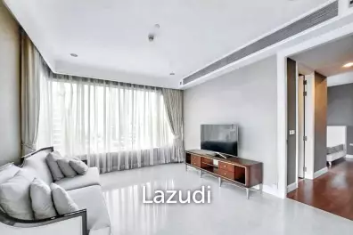 3 Bedrooms 4 Bathrooms 160 SQ.M Q Langsuan