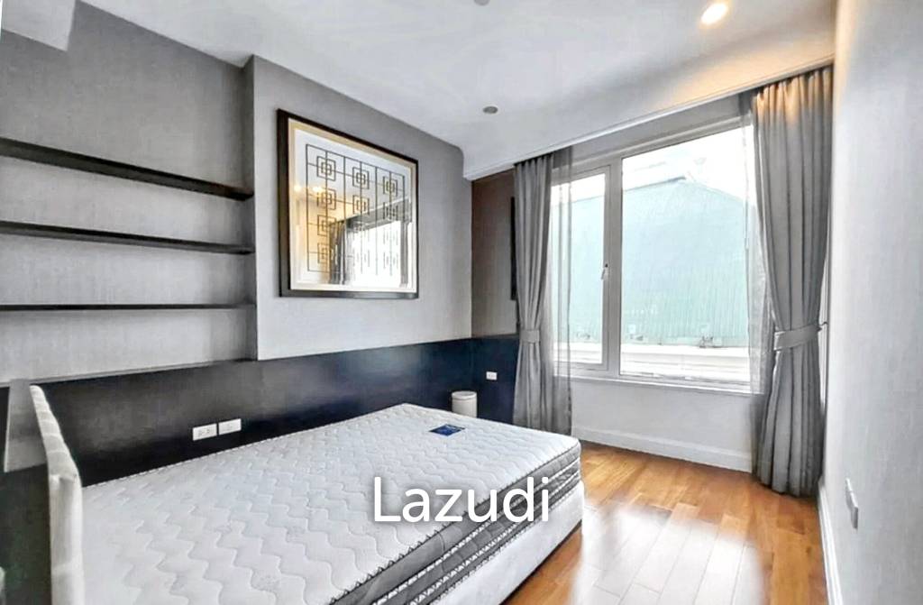 3 Bedrooms 4 Bathrooms 160 SQ.M Q Langsuan