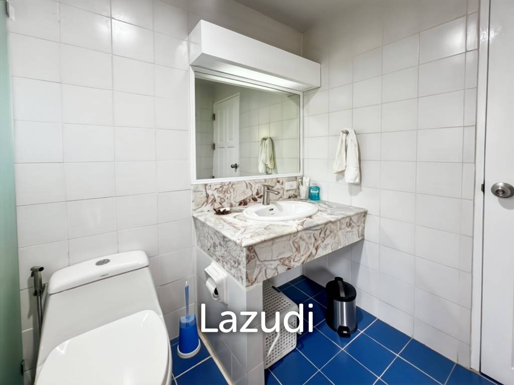 Spacious 2-Bedroom Condo with Golf Course and Sea View in Palm Hills Condominium