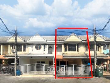 Affordable 3-Bedroom Townhouse in Ban Mai Nonthaburi