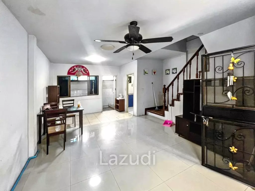 Affordable 3-Bedroom Townhouse in Ban Mai Nonthaburi