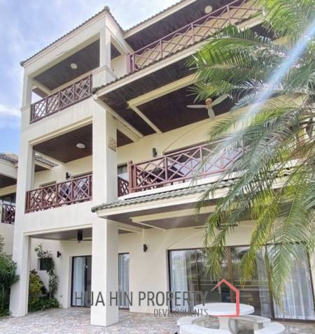 PALM HILL CONDO  : 3 bed utilities condo