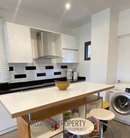 PALM HILL CONDO  : 3 bed utilities condo