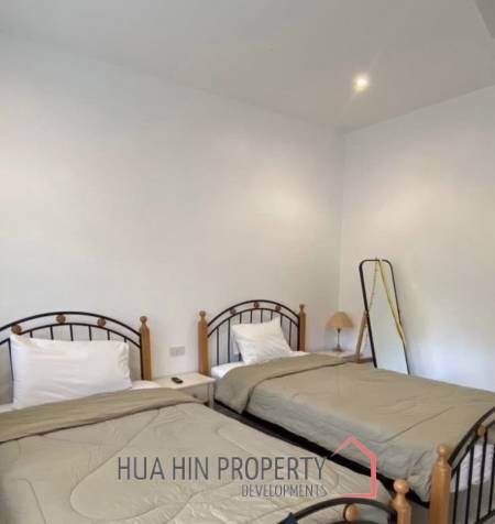 PALM HILL CONDO  : 3 bed utilities condo