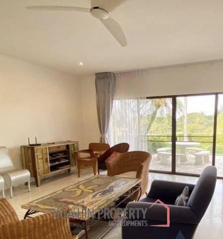 PALM HILL CONDO  : 3 bed utilities condo