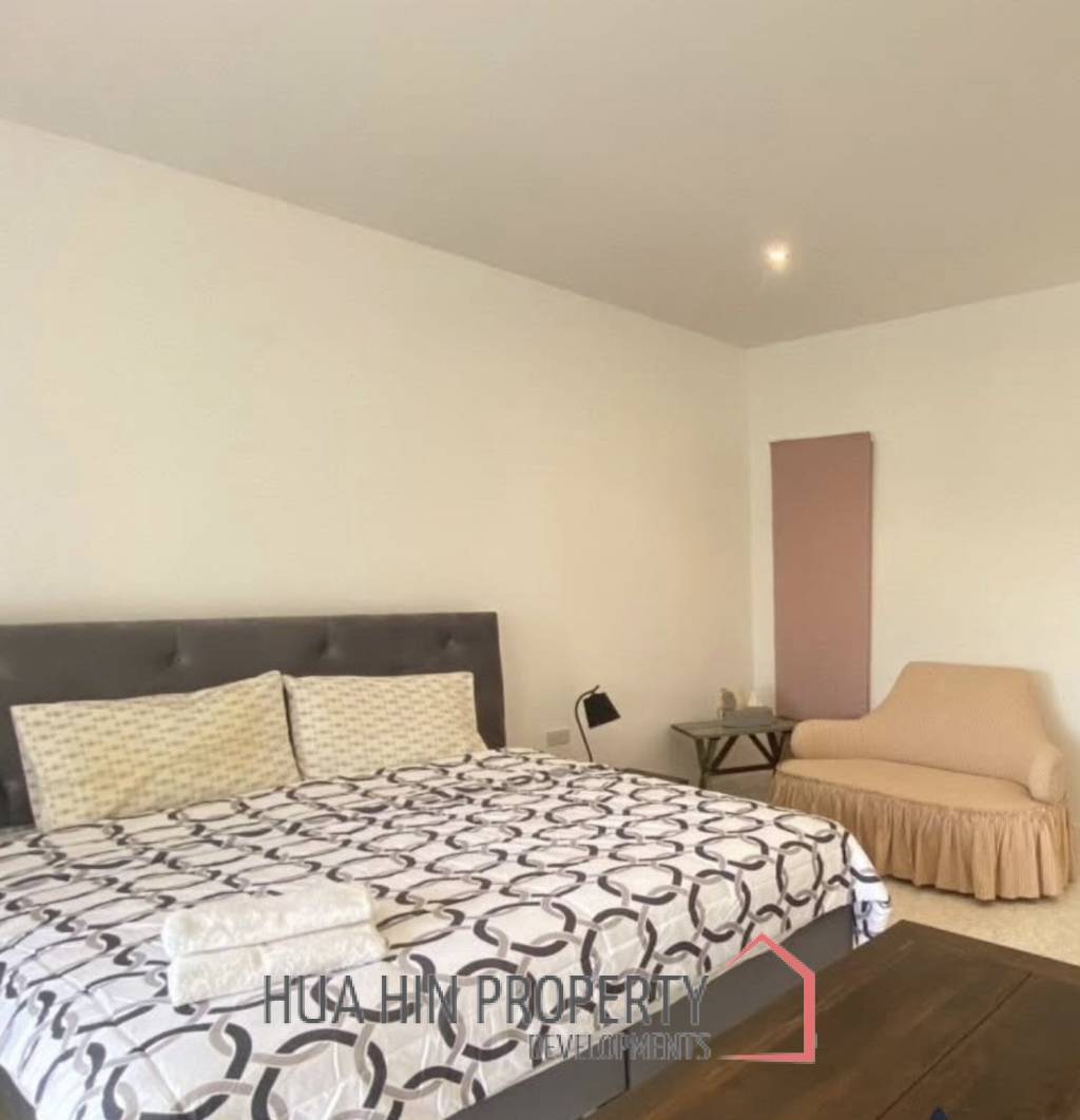 PALM HILL CONDO  : 3 bed utilities condo