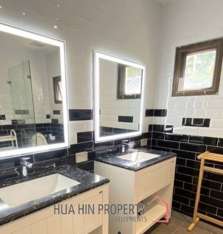 PALM HILL CONDO  : 3 bed utilities condo