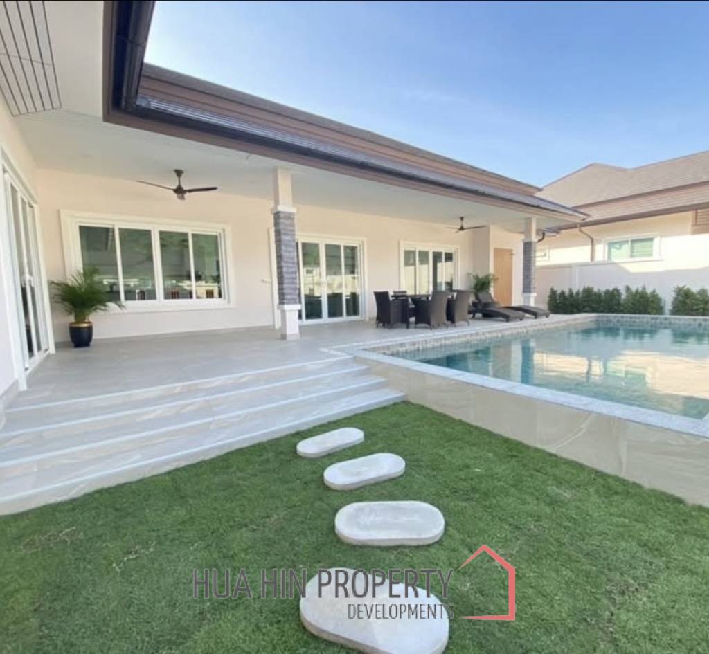 HUA HIN GRAND HILL : 3 bed new pool villa