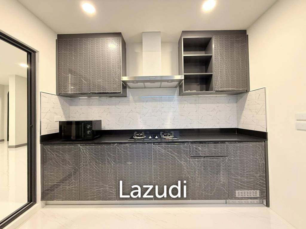 4 Bed 5 Bath 351 SQ.M The City Bangna