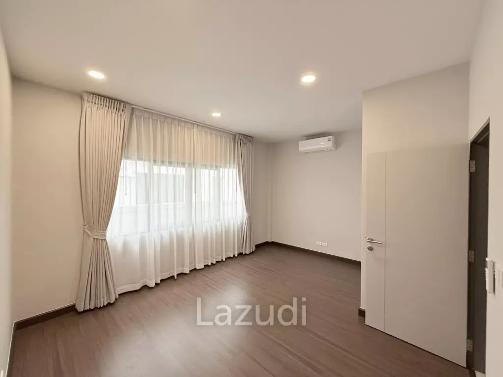 4 Bed 5 Bath 351 SQ.M The City Bangna