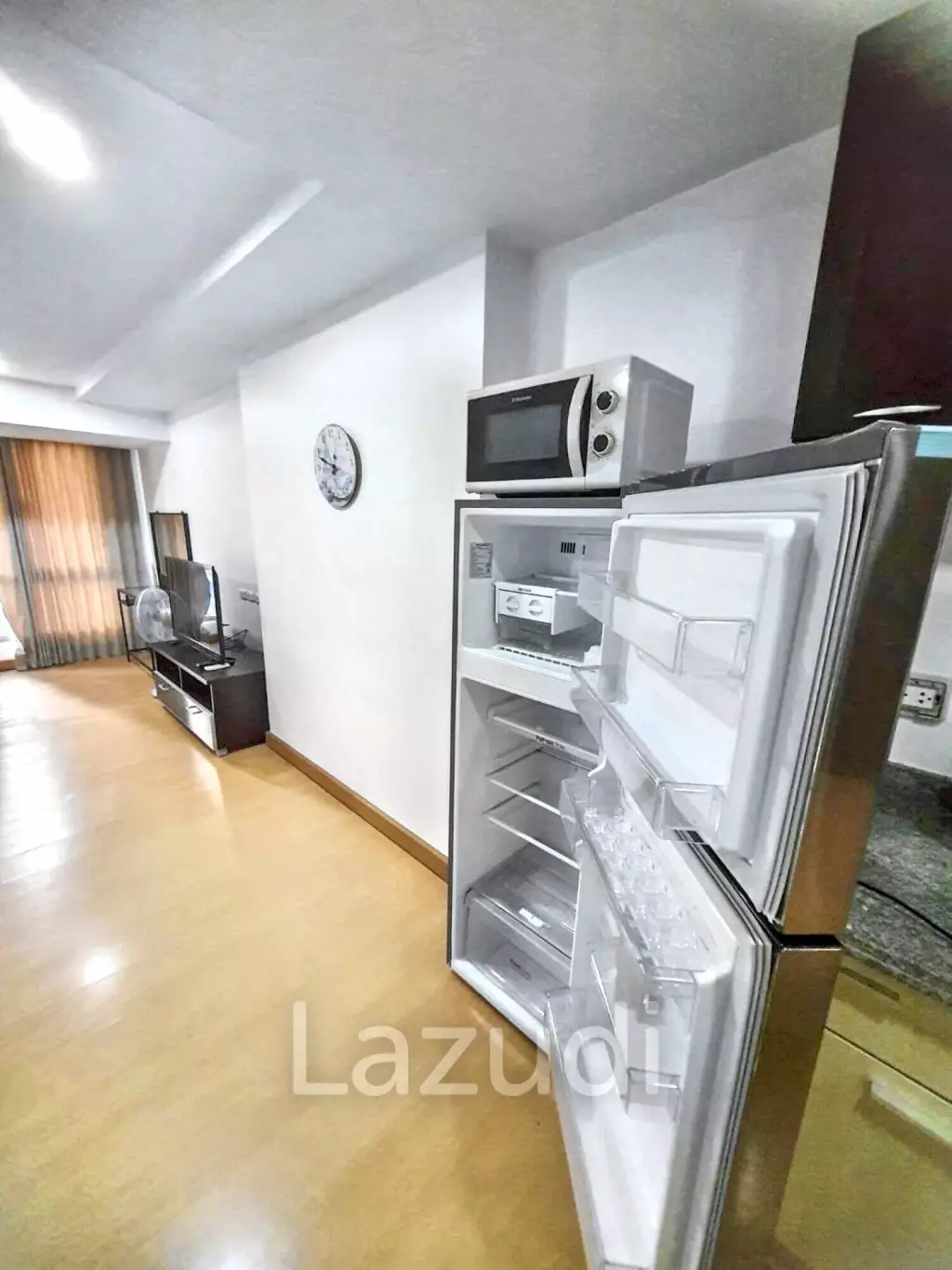 Studio 1 Bath 35 SQ.M The Trendy Condominium