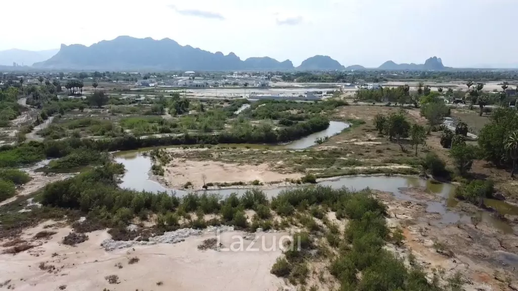 Coastal Land for Sale in Bang Kao Cha Am- Prime Freehold