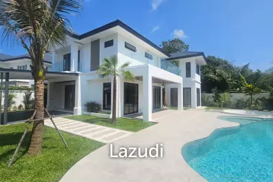 Luxury 4-Bedroom Villa in Chalong Mueang Phuket