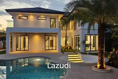 Luxury 4-Bedroom Villa in Chalong Mueang Phuket