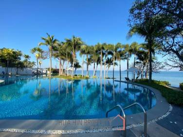 Exclusive 3-Bedroom Condo With Ocean View in Baan San Ploen For Sale/Rent
