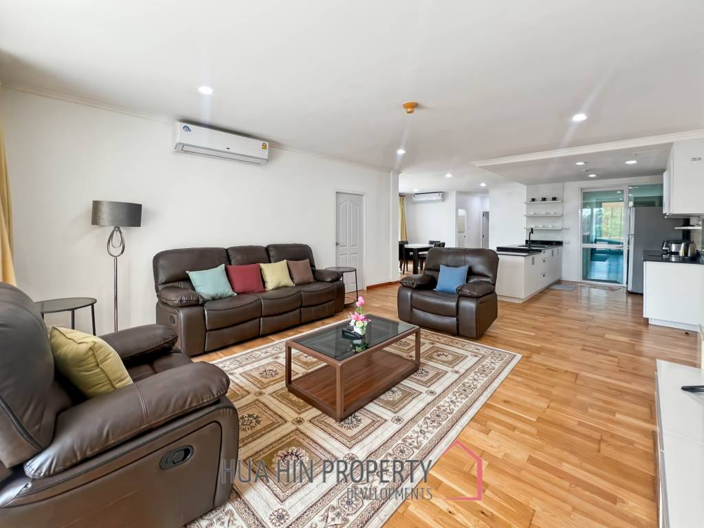 Exclusive 3-Bedroom Condo With Ocean View in Baan San Ploen For Sale/Rent
