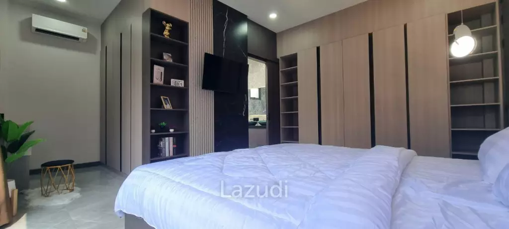 3 Beds 4 Baths 240 SQ.M. Pool Villa Near Mabprachan