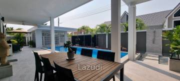 4 Beds 5 Baths 250 SQ.M. Parkside Pool Villas