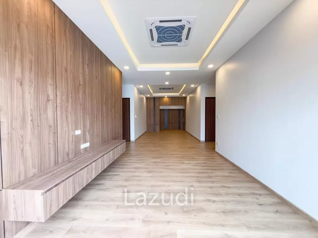 Renovated 3 Bedoom Pool Villa In Muang Phuket