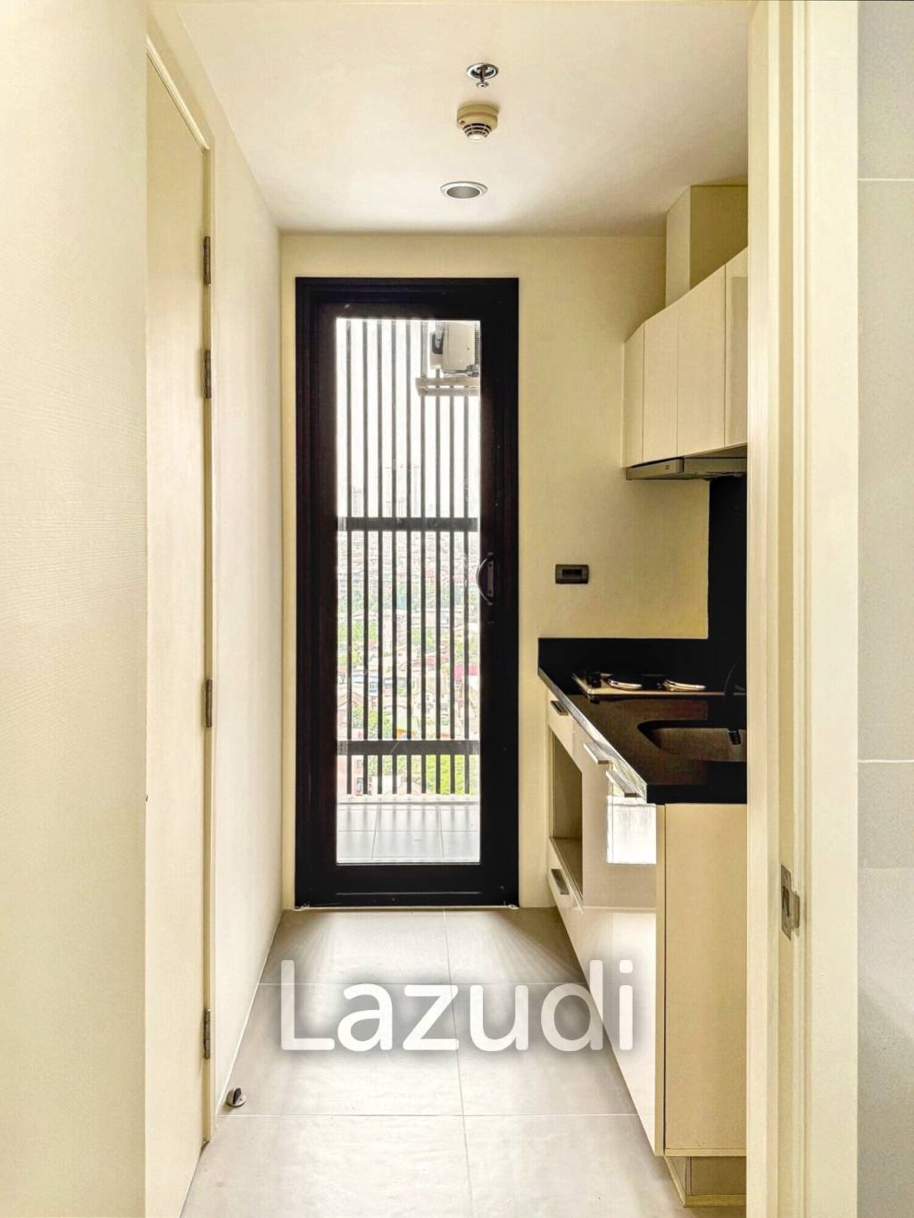 Studio 1 Bath 28 SQ.M Fuse Sathorn-Taksin
