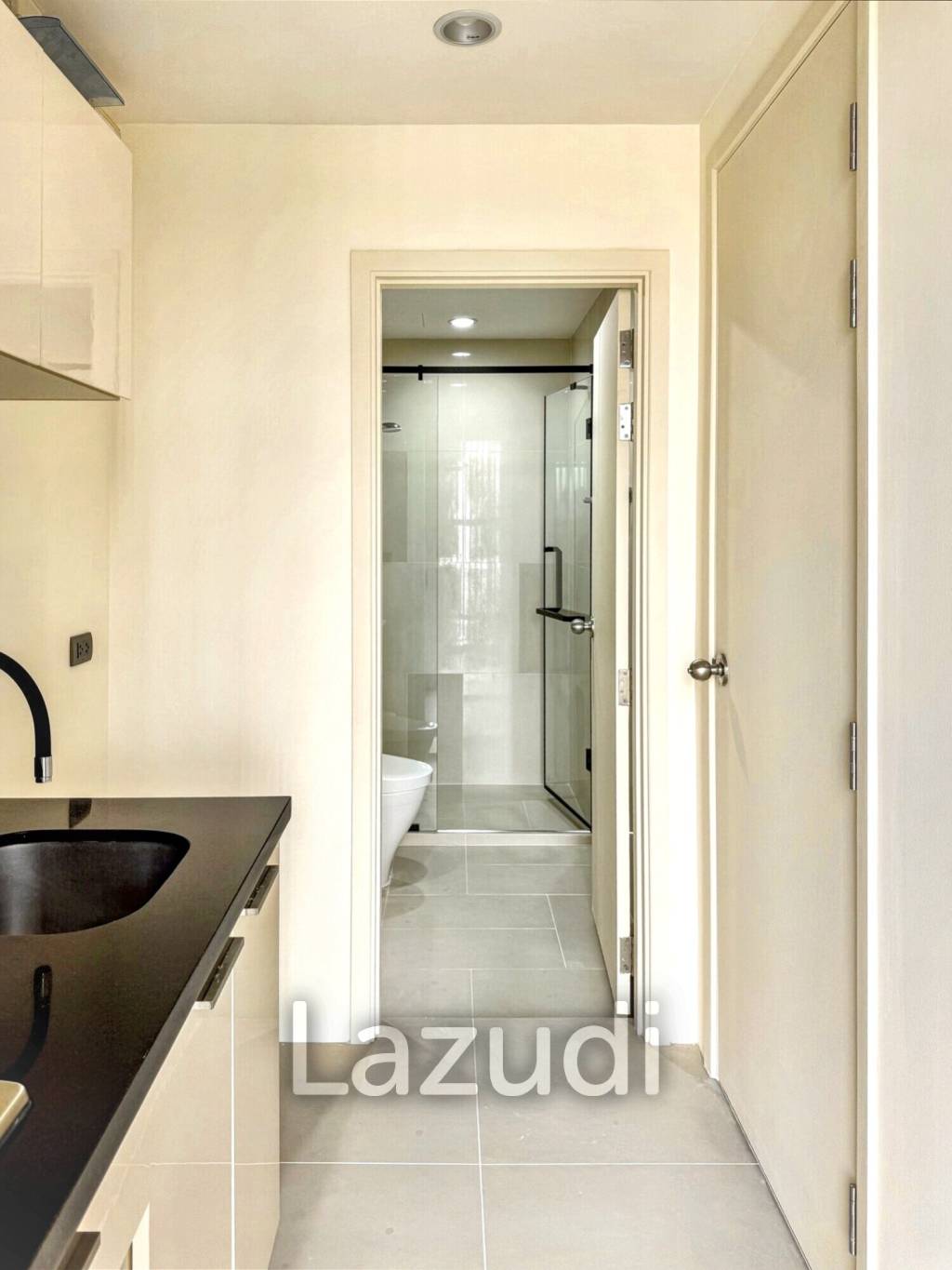 Studio 1 Bath 28 SQ.M Fuse Sathorn-Taksin