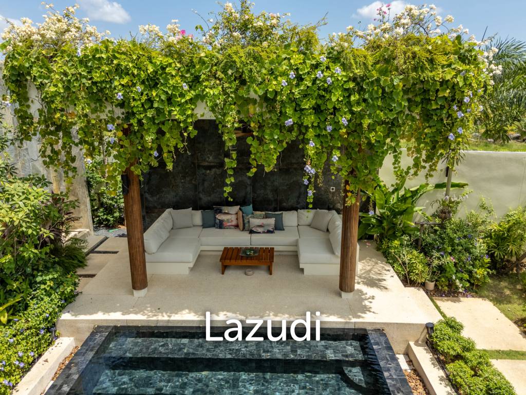 Modern Luxury, 3.5 Bed Balinese Villa, Blended into Nature