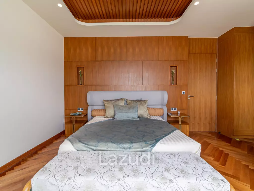 Modern Luxury, 3.5 Bed Balinese Villa, Blended into Nature