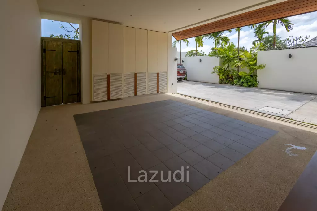 Modern Luxury, 3.5 Bed Balinese Villa, Blended into Nature