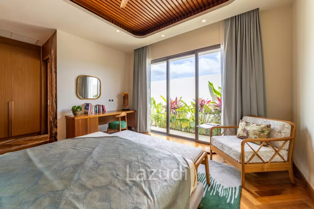 Modern Luxury, 3.5 Bed Balinese Villa, Blended into Nature