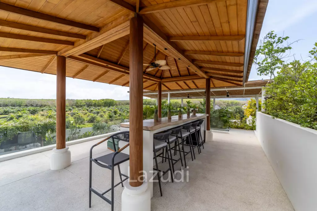 Modern Luxury, 3.5 Bed Balinese Villa, Blended into Nature