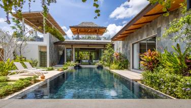 Modern Luxury, 3.5 Bed Balinese Villa, Blended into Nature