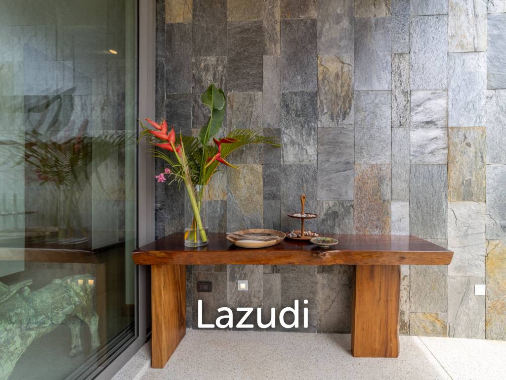 Modern Luxury, 3.5 Bed Balinese Villa, Blended into Nature