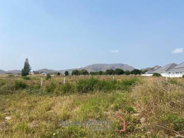 Land for Sale at Hin Lek Fai