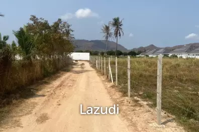 Land for Sale at Hin Lek Fai