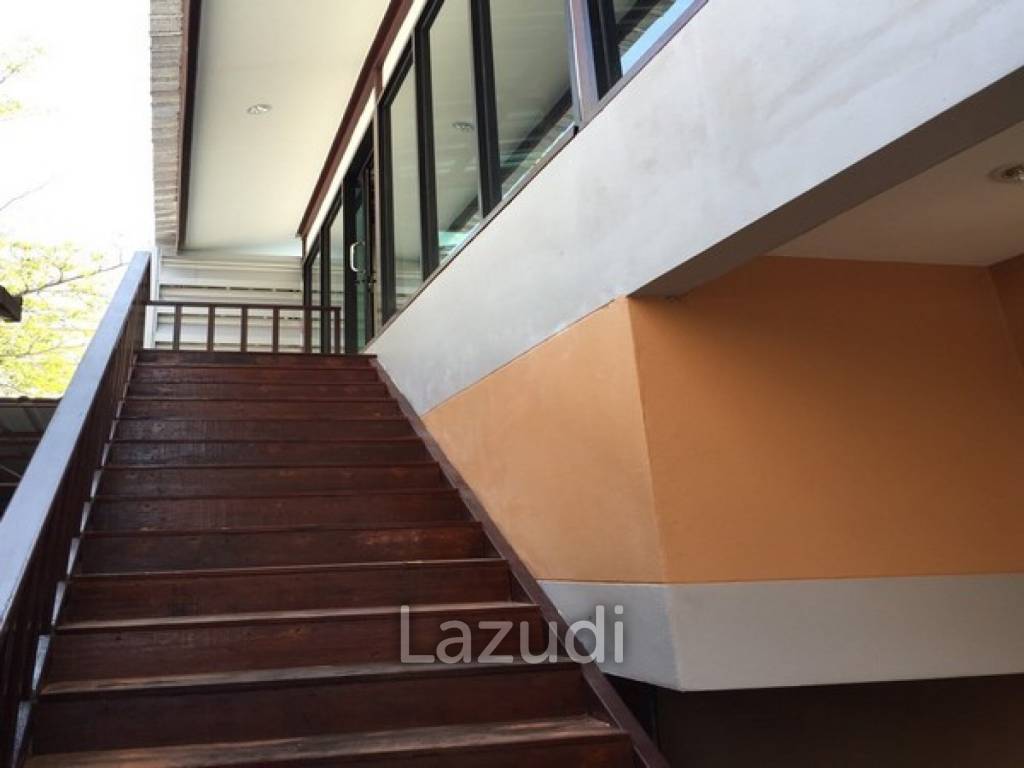 Modern 360 Sqm Warehouse with Office – Bangkok | For Rent or Sale