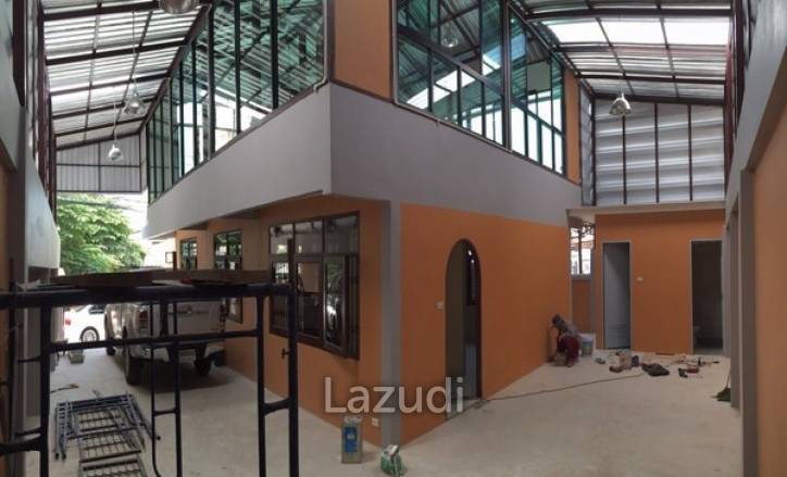Modern 360 Sqm Warehouse with Office – Bangkok | For Rent or Sale