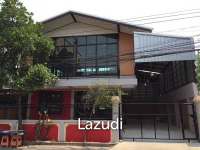 Modern 360 Sqm Warehouse with Office – Bangkok | For Rent or Sale