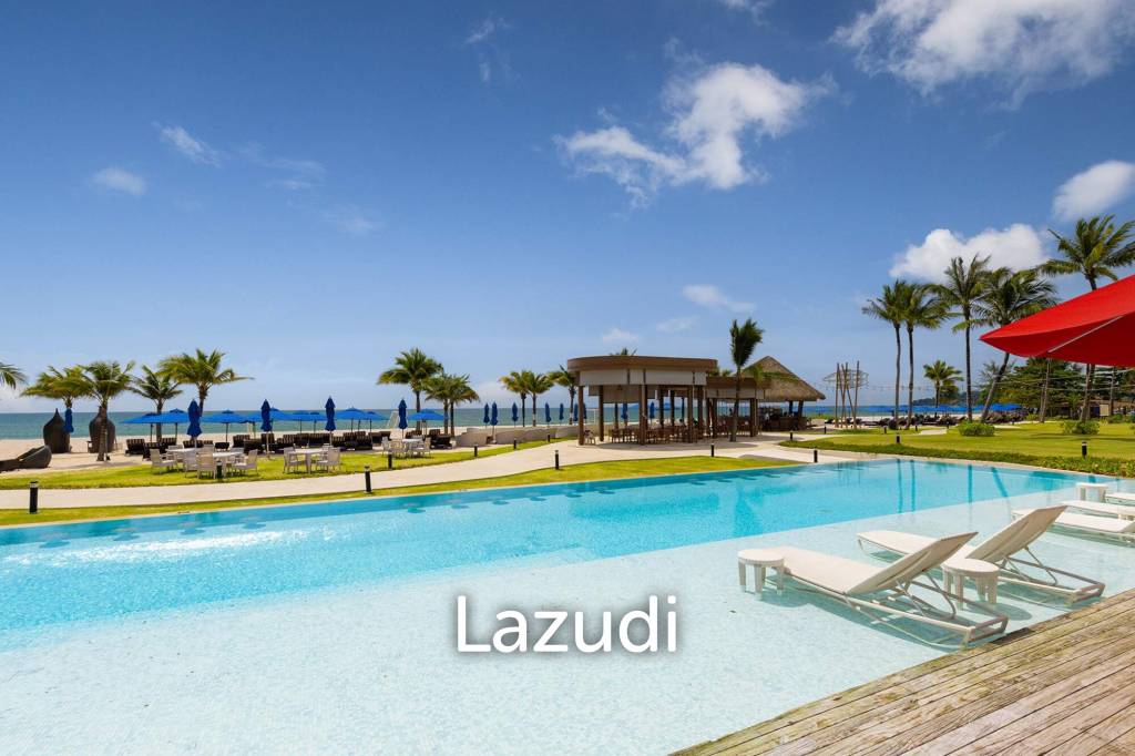 Beachfront Penthouse Apartment In Laguna