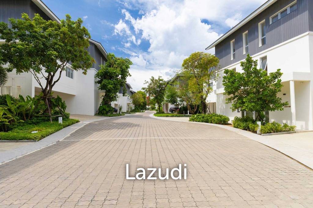 Beachfront Penthouse Apartment In Laguna