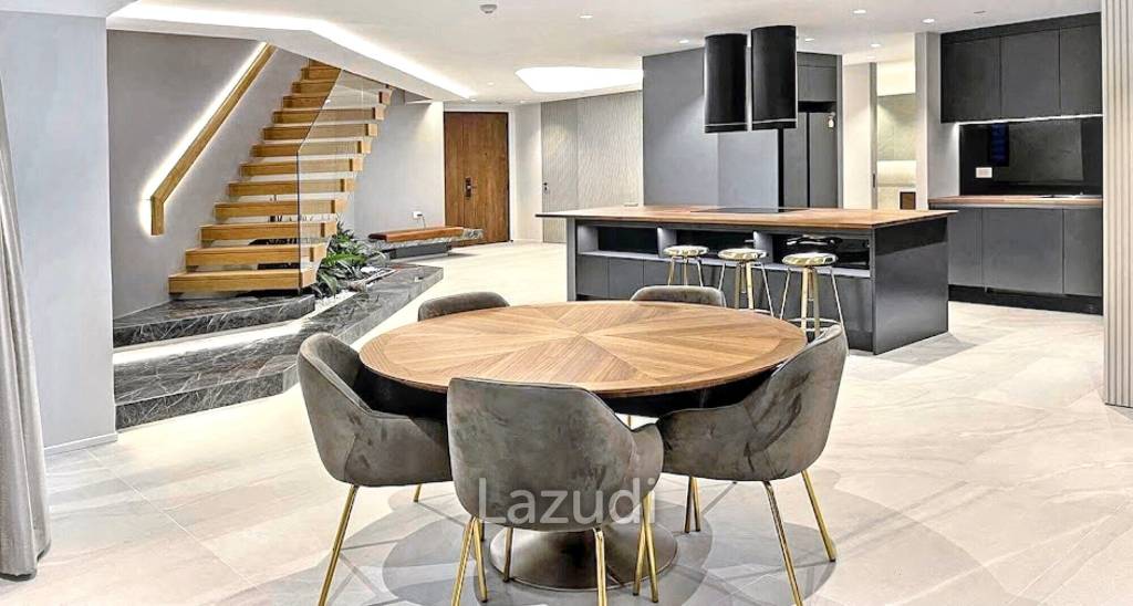 2 Bedroom 3 Bathroom 300 SQ.M Crystal Garden